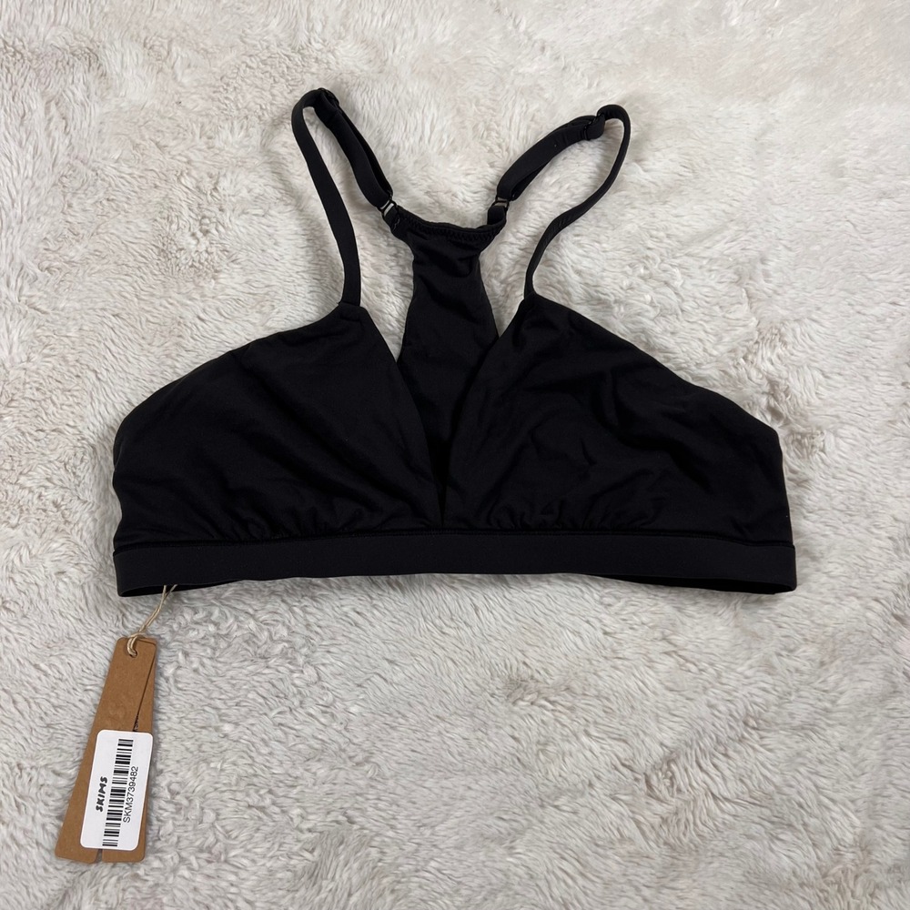SKIMS Fits Everybody Racerback Plunge Bralette Onyx Black PLPLG-7621W Size M NWT